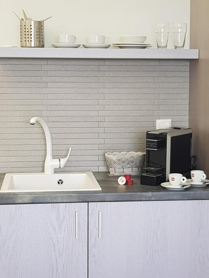 Deluxe Dina Apartment Скала Потамияс Екстериор снимка