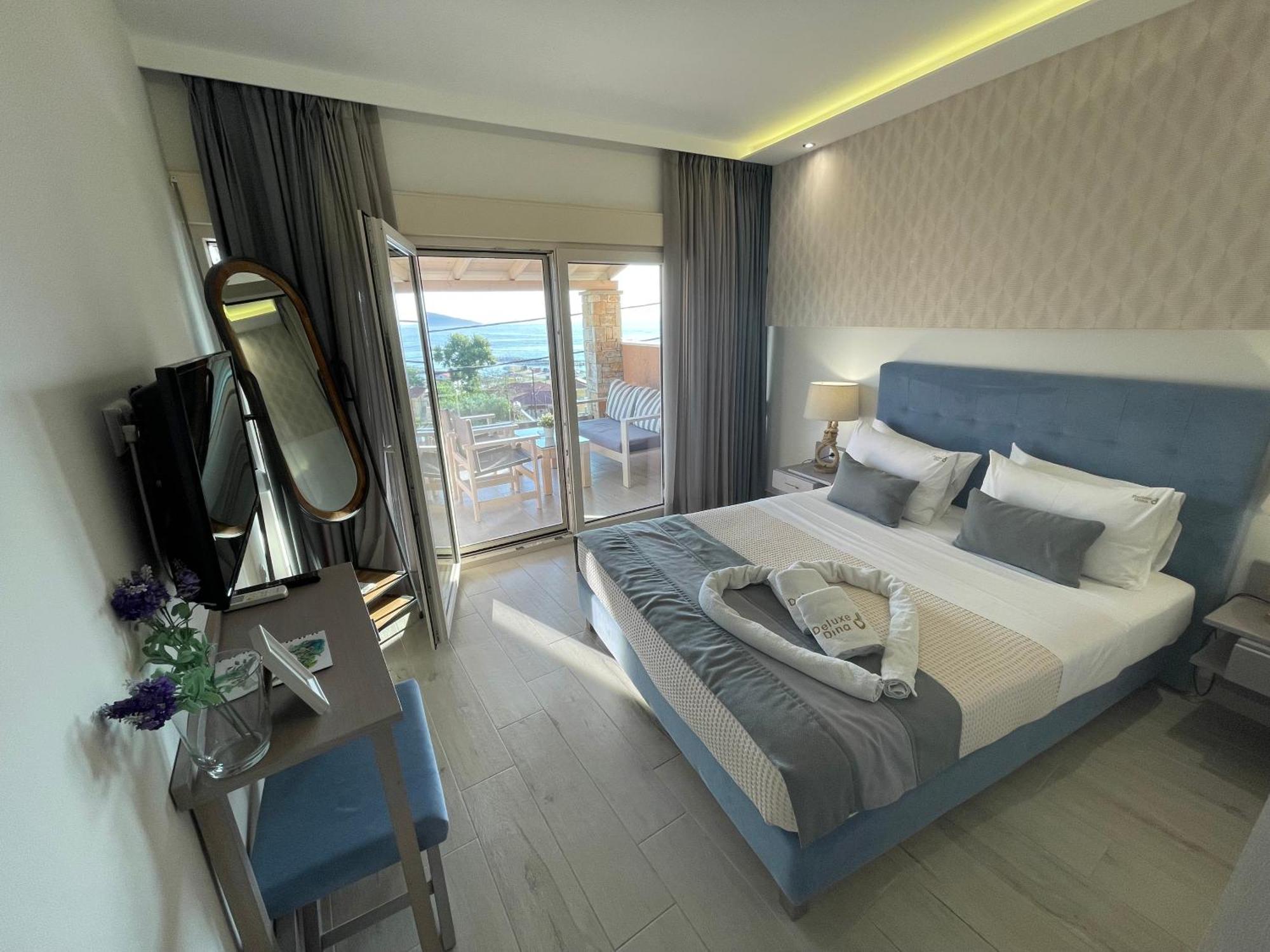 Deluxe Dina Apartment Скала Потамияс Екстериор снимка